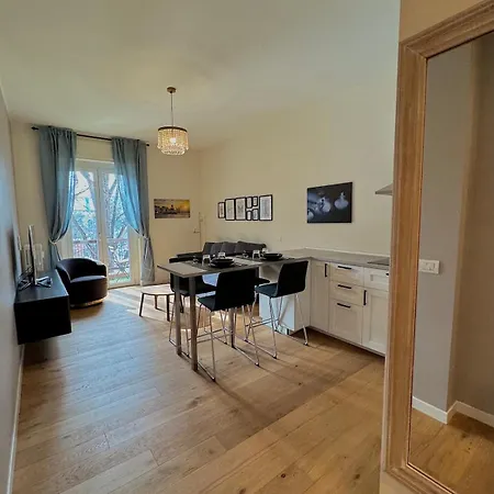 - - Life - Apartment